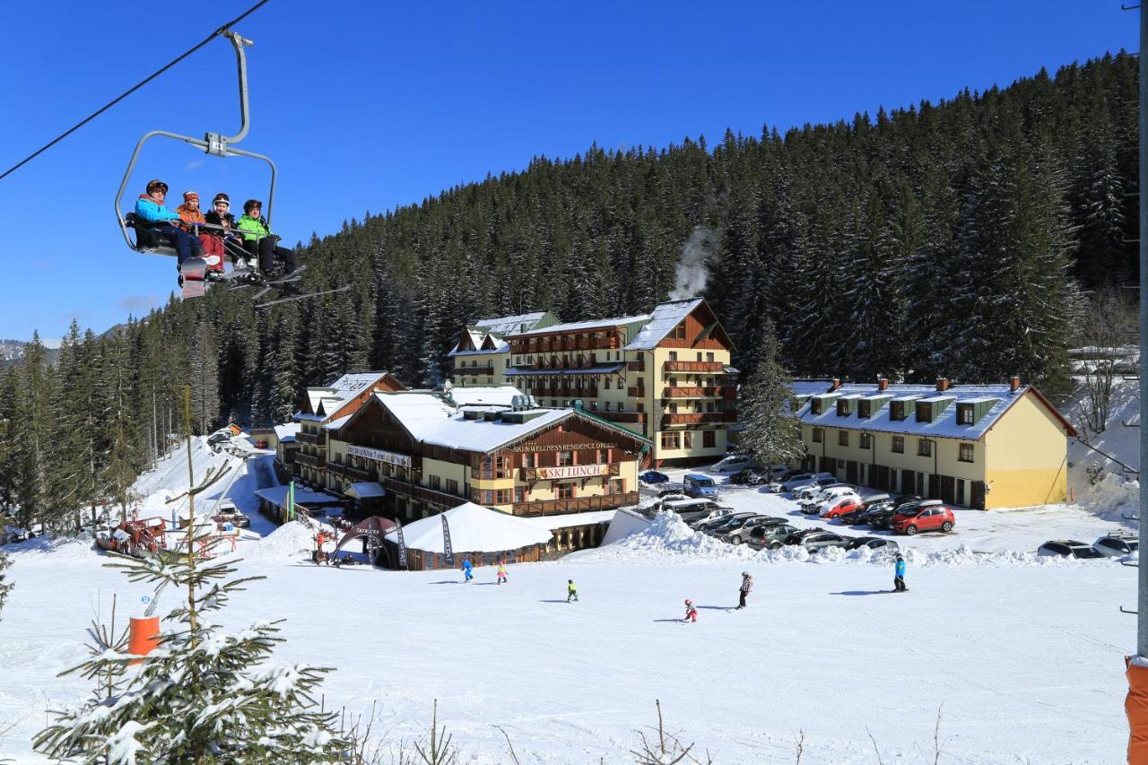 Ski & Wellness Residence Druzba Demänovská Dolina Dış mekan fotoğraf